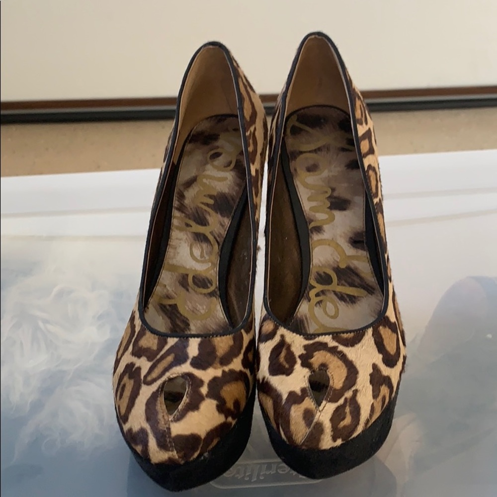 Leopard stilettos